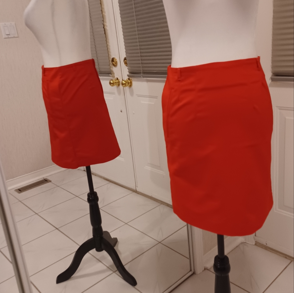 4/$80 Red Pencil Skirt - Size 6